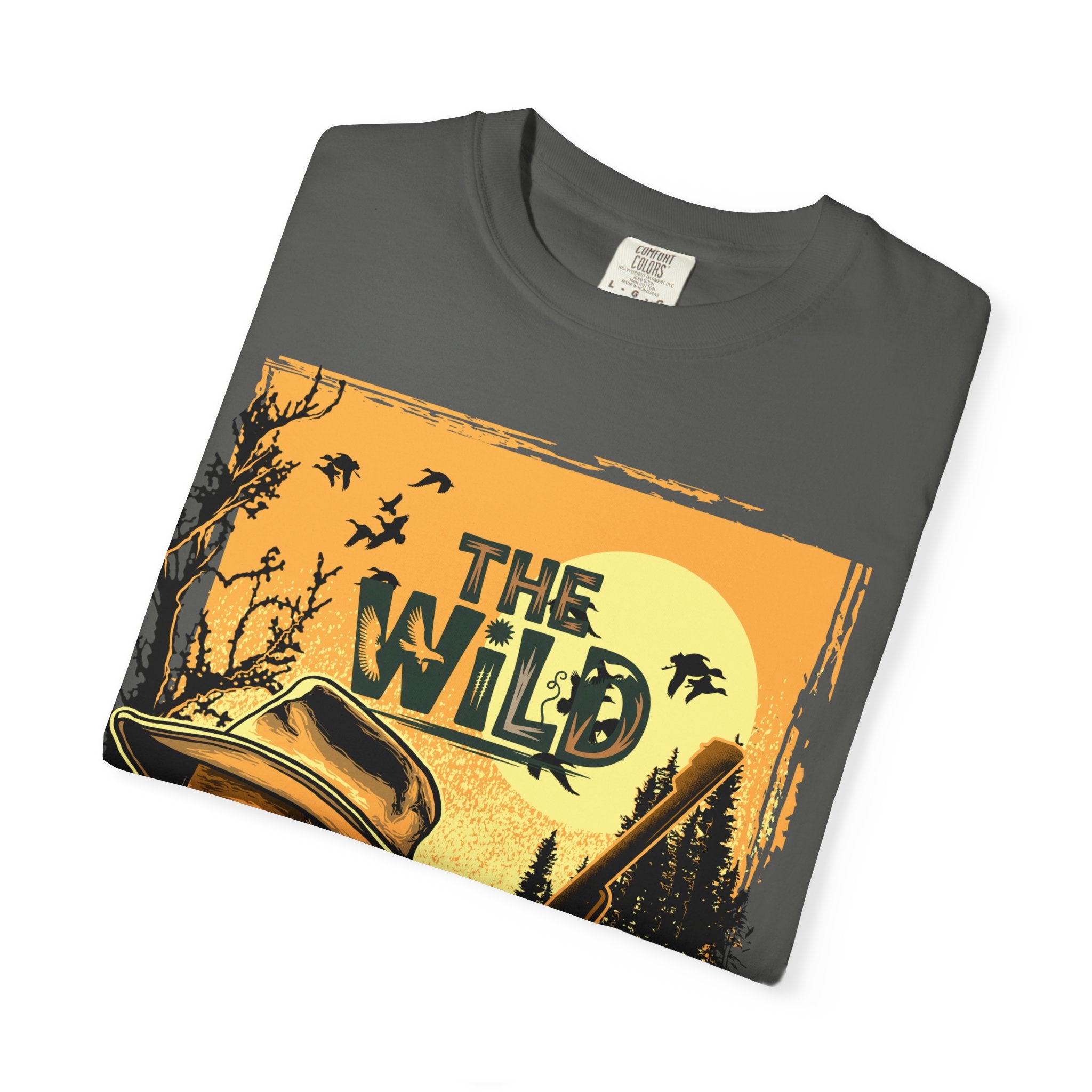 The Wild Vintage Hunting T-Shirt — Outdoorsman Retro Graphic Tee