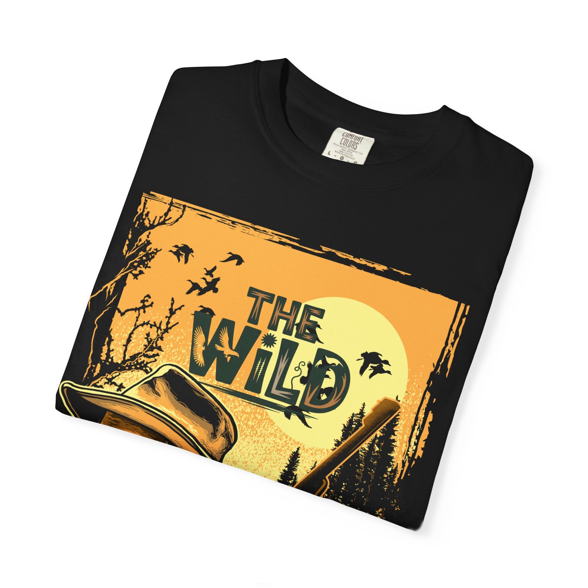 The Wild Vintage Hunting T-Shirt — Outdoorsman Retro Graphic Tee